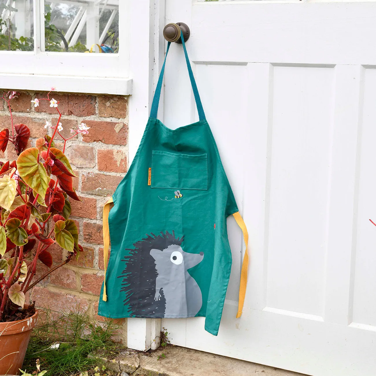 Children's Apron - National Trust