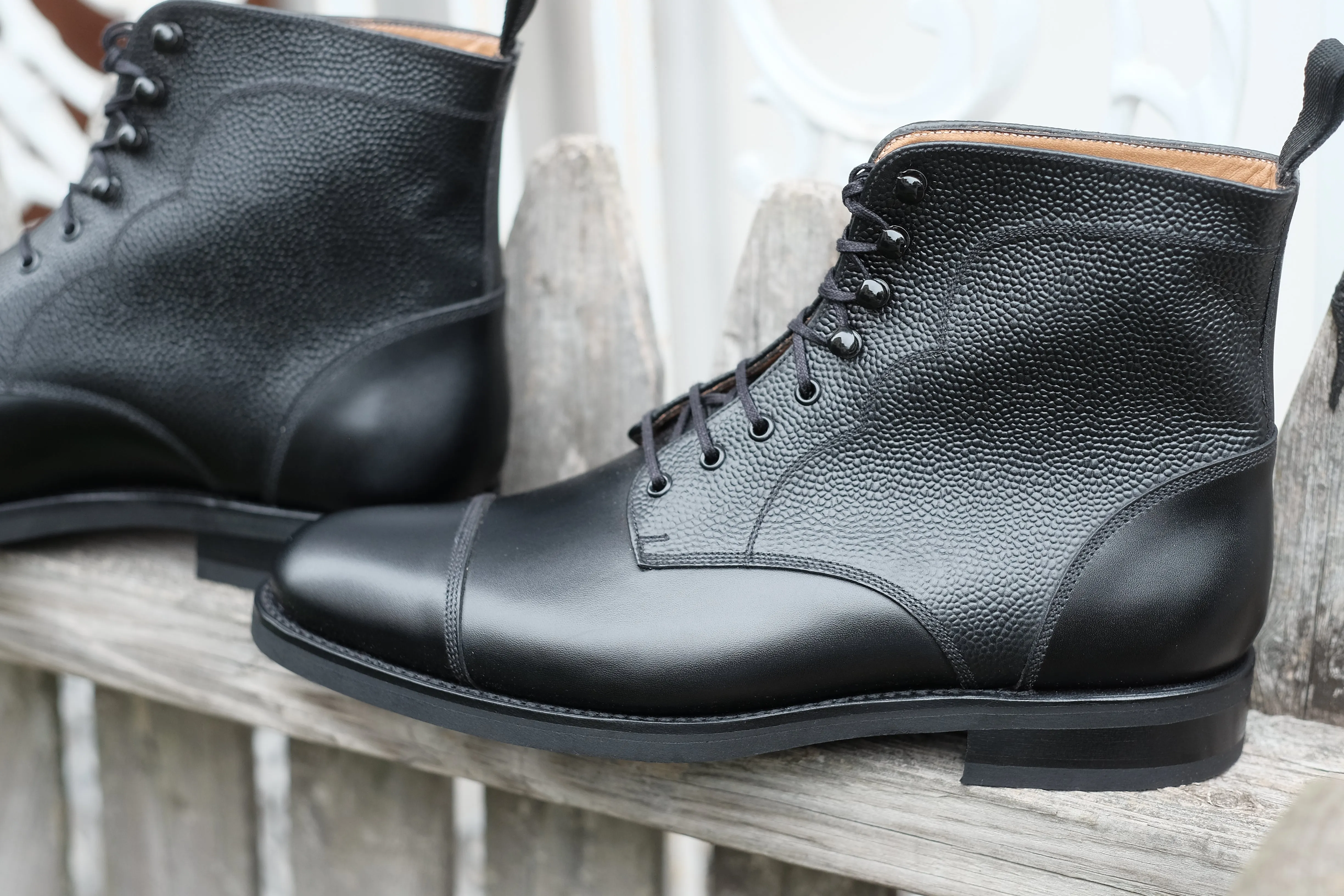 Columbia Redux - Black Calf / Black Grain