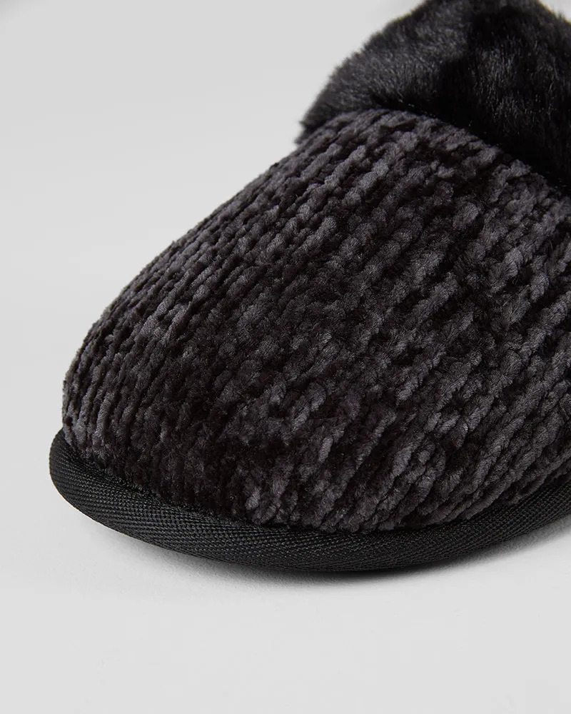 WOMEN'S COZY CHENILLE SLIPPERS