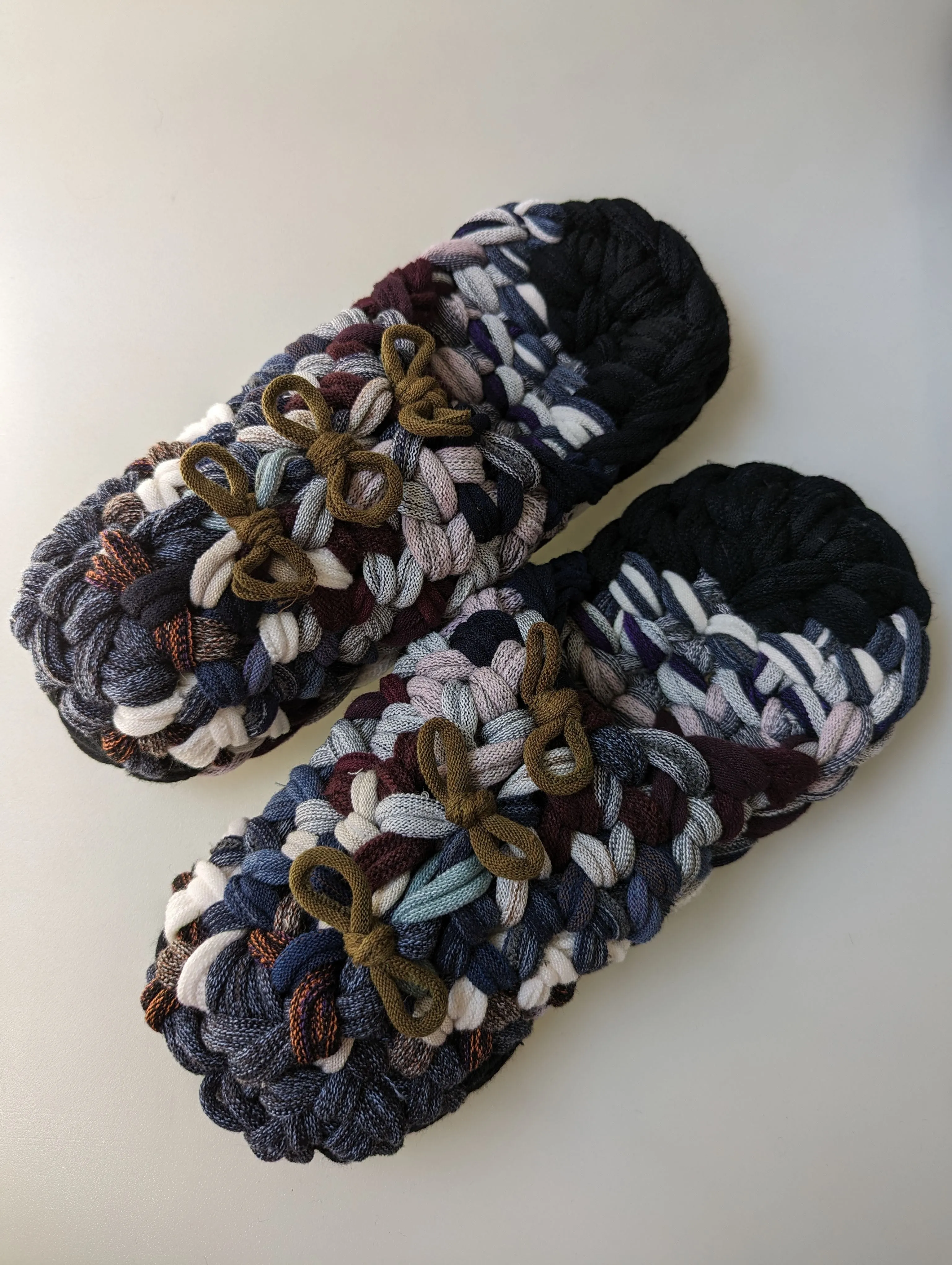 XL | Knit up-cycle slippers 2023-XL43 [XL]